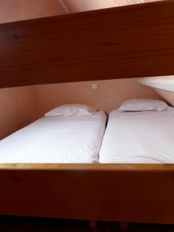 Hotel De France Pontorson Szoba fotó