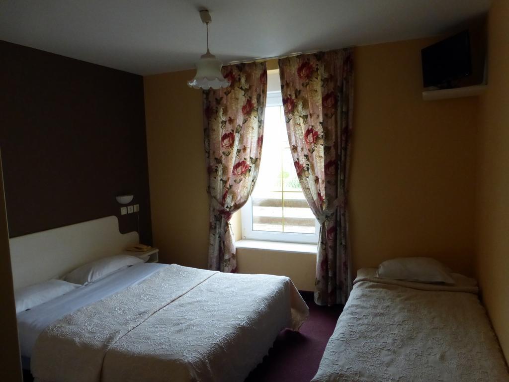 Hotel De France Pontorson Szoba fotó