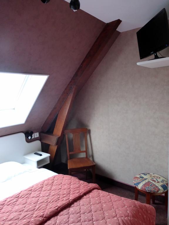 Hotel De France Pontorson Szoba fotó