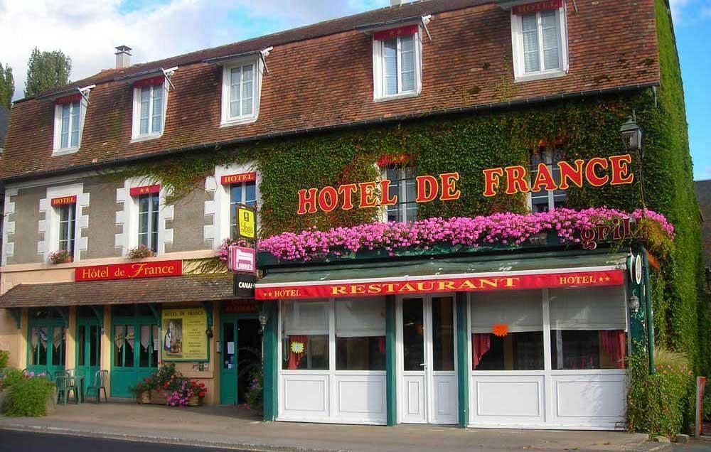 Hotel De France Pontorson Kültér fotó