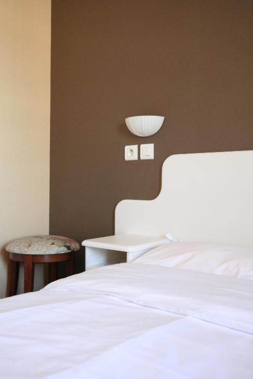 Hotel De France Pontorson Kültér fotó