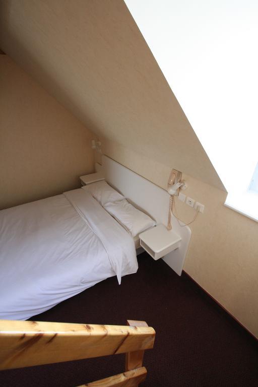 Hotel De France Pontorson Kültér fotó